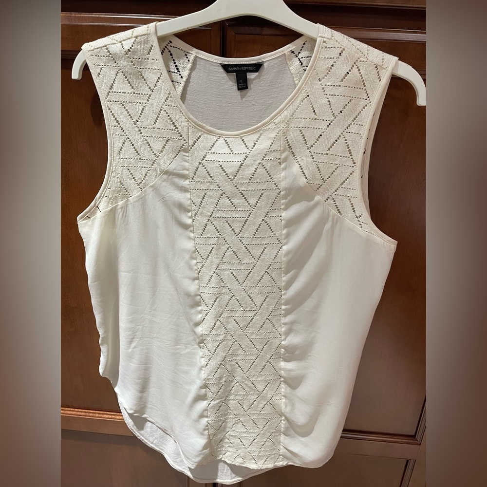 Banana Republic, size L, ivory sleeveless top.